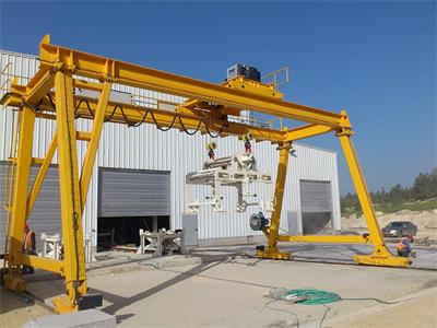 <a href=http://m.8jianzhi.cn/news_article?news_id=40>門式<a href=http://m.8jianzhi.cn>起重機(jī)</a></a>